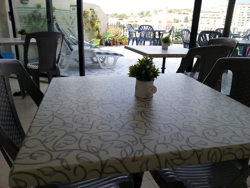 Akwador Guest House Marsaskala Eksteriør billede