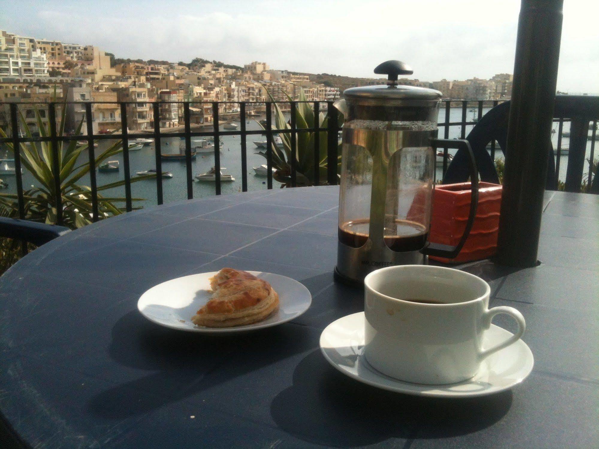 Akwador Guest House Marsaskala Eksteriør billede