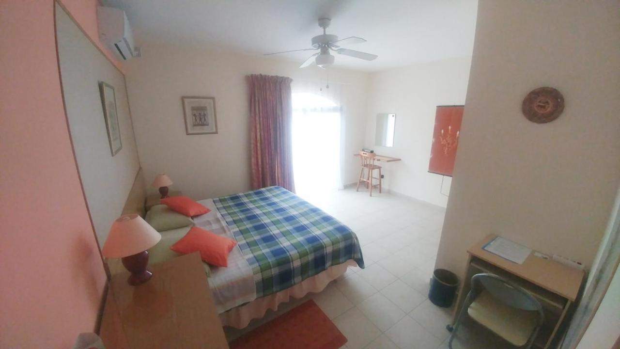 Akwador Guest House Marsaskala Eksteriør billede